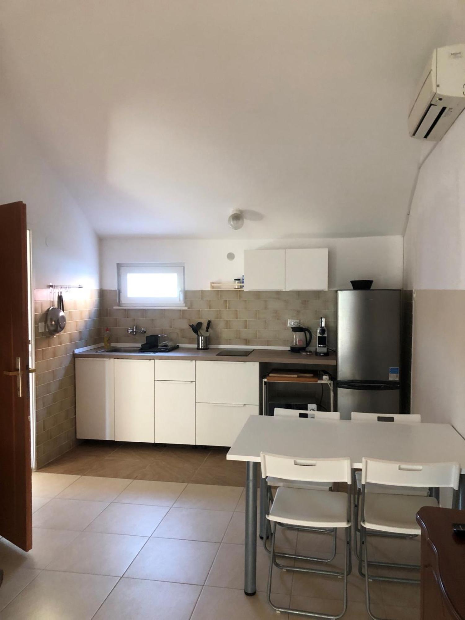Apartman Iva 스타라 노발랴 외부 사진